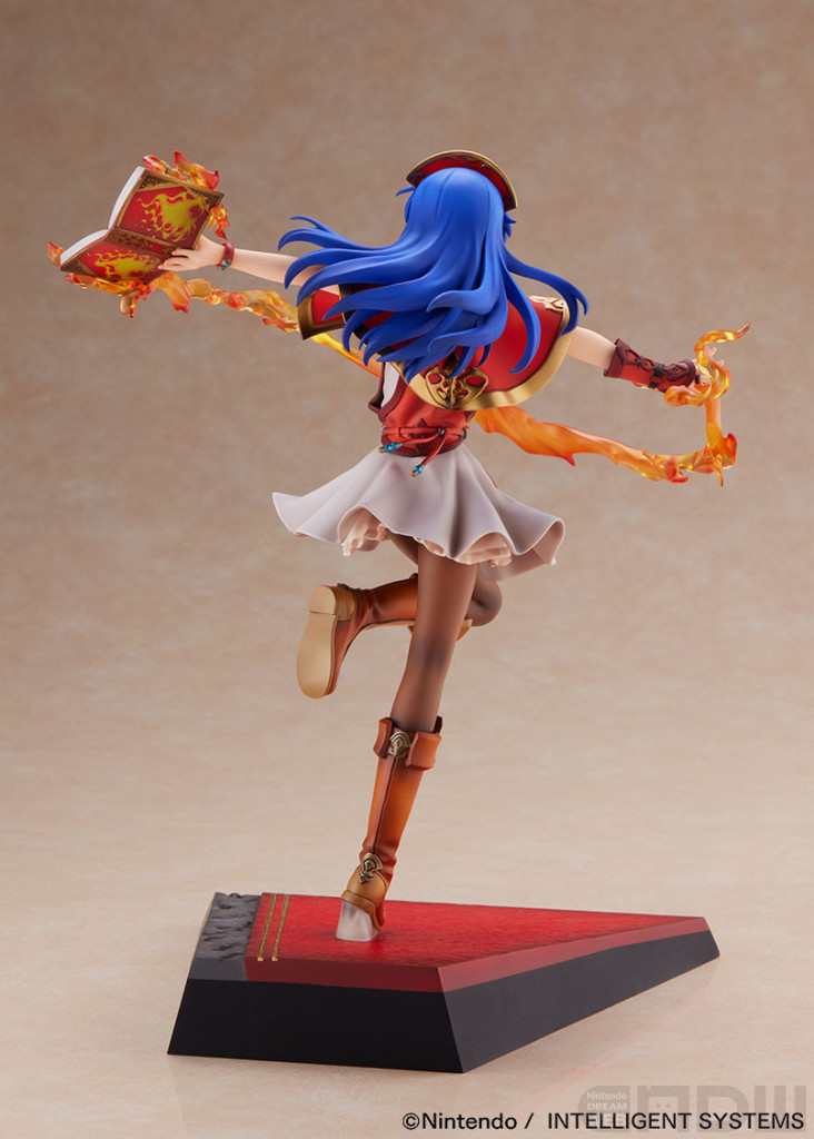 ファイアーエムブレム 1/7スケールフィギュア」ロイとリリーナ